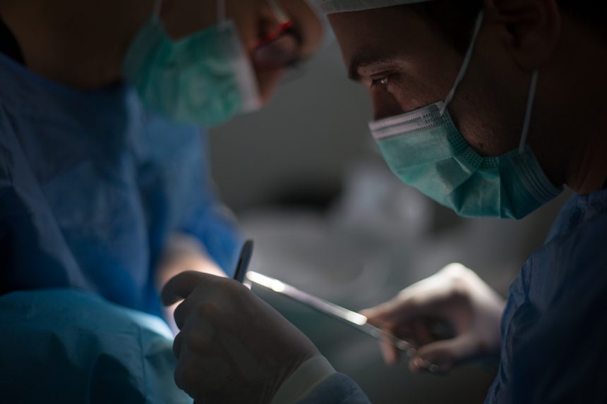 Cirurgia Oral e Implantologia